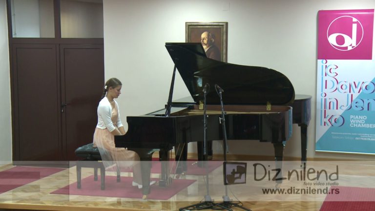 PETRA PODHRAŠKI Sjajna mlada klaviristica kući je donijela još jedno međunarodno priznanje