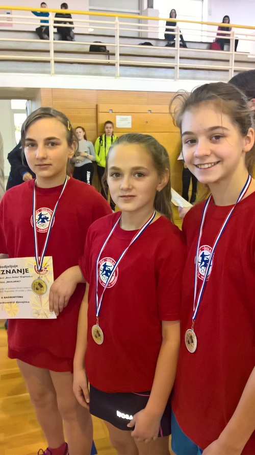 Anja, Nika i Linda izborile Državnu završnicu u badmintonu