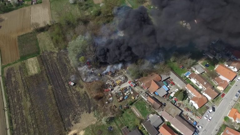 VIDEO Pogledajte kako veliki požar u Čakovečkoj izgleda iz zraka