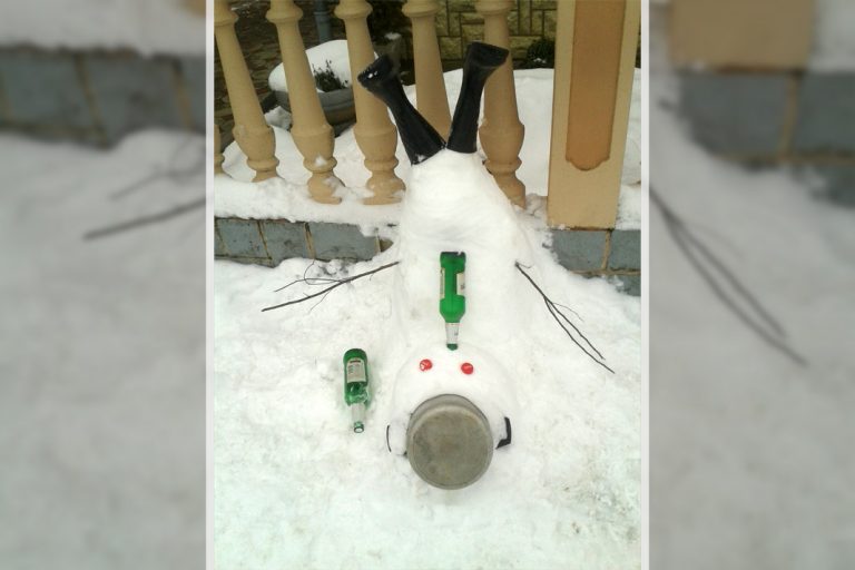 Pijani snjegović