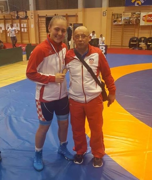 Mlada hrvačica Victoria Vrdoljak nakon ozljede koljena ponovo se vratila na pobjedničko postolje